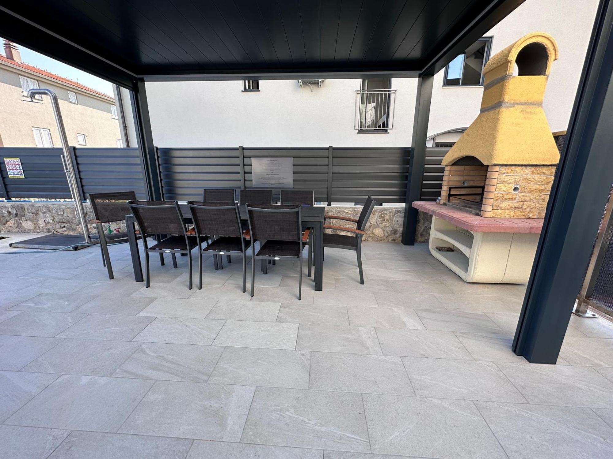 Luxury Apartments Marty Malinska Exterior foto