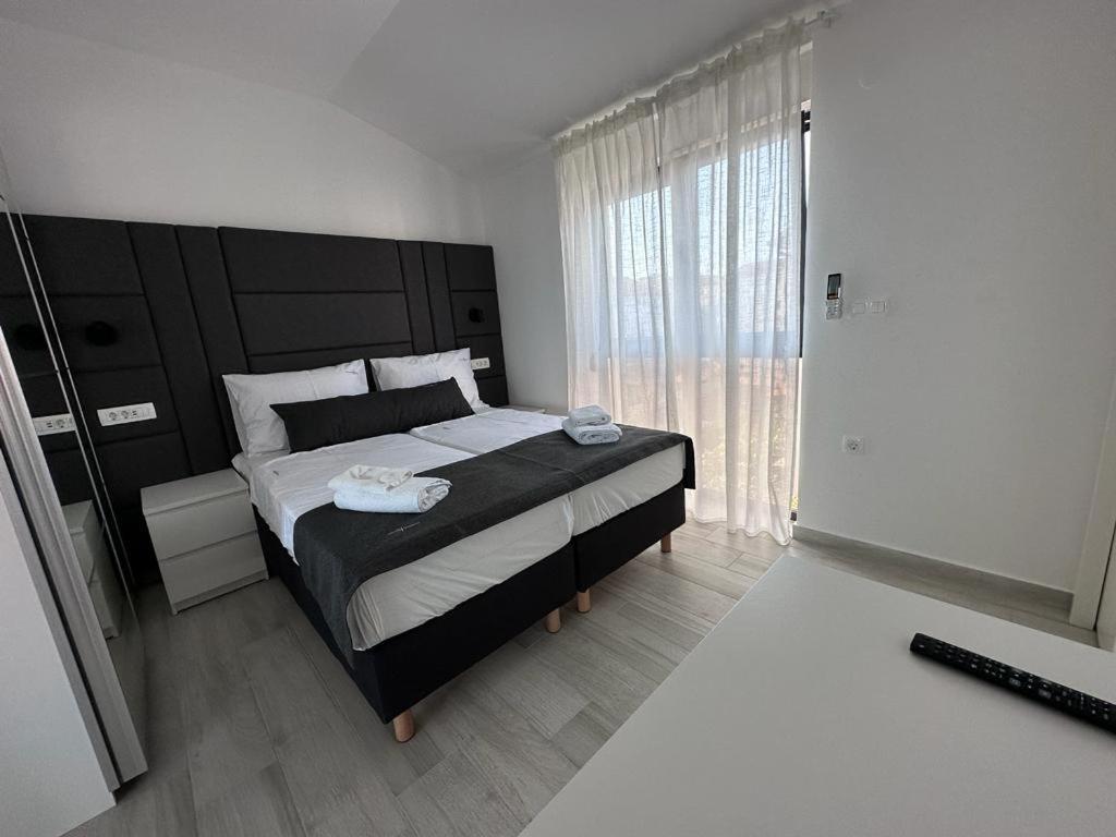 Luxury Apartments Marty Malinska Exterior foto