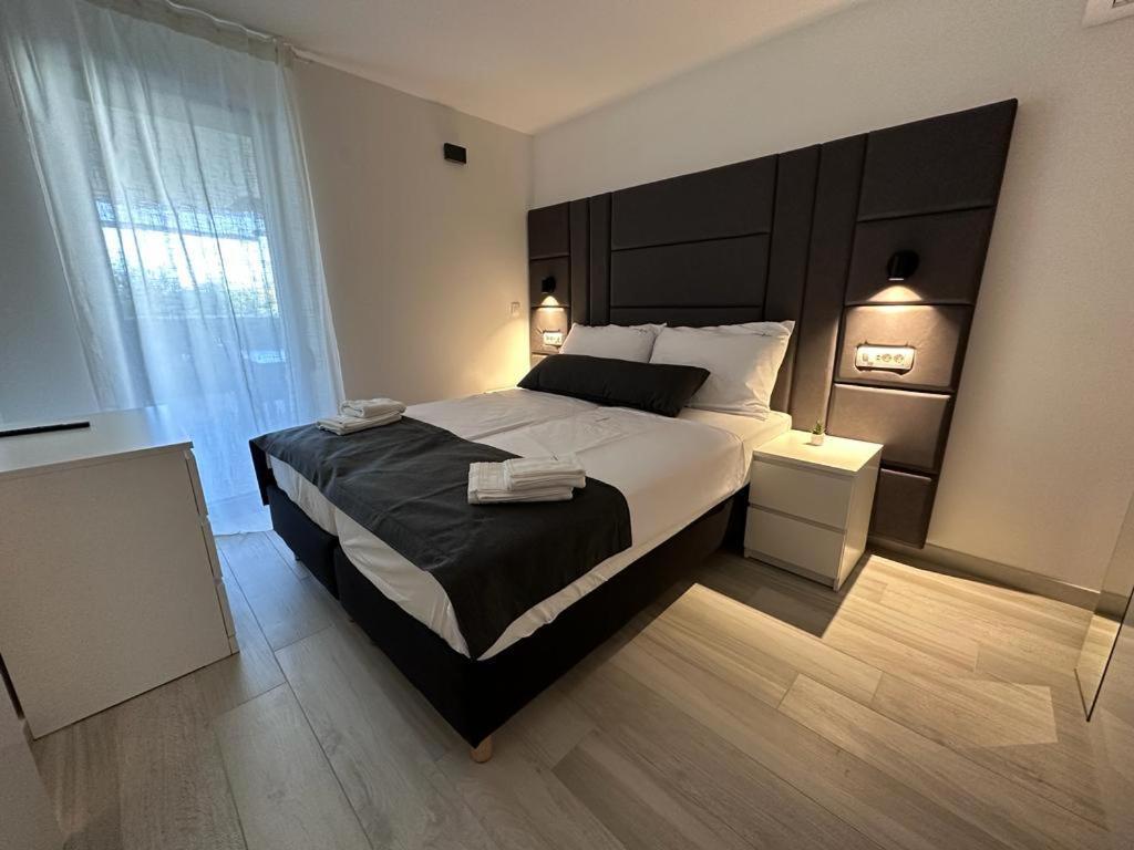 Luxury Apartments Marty Malinska Exterior foto